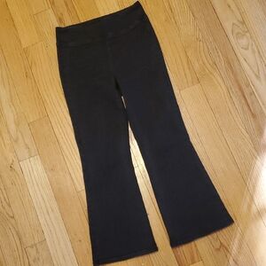 Old Navy High Rise Weekender Flare Pull On Stretch Jeans